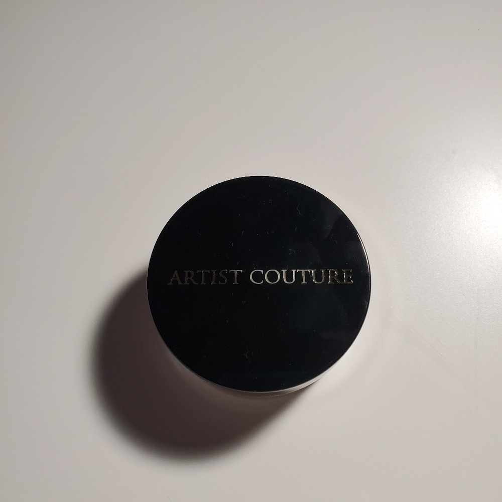 Artist Couture Diamond Glow Powder
